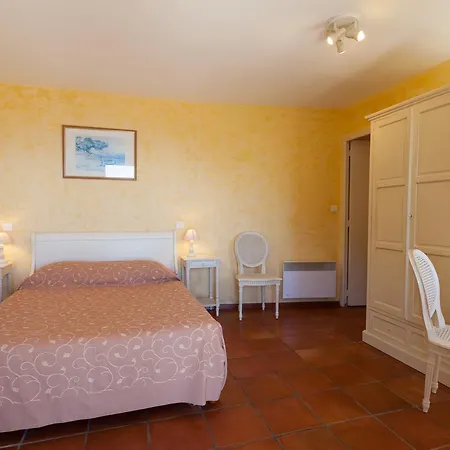 ホテル Chambres E Sulane San-Martino-di-Lota